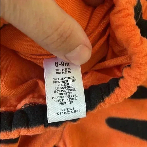 4/$25 Carters Tiger Baby Halloween Costume Sz 6-9 Months 2 piece Hoodie - Picture 5 of 6